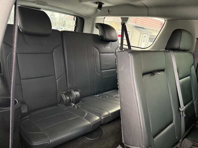 Chevrolet Suburban LT 4WD 2017