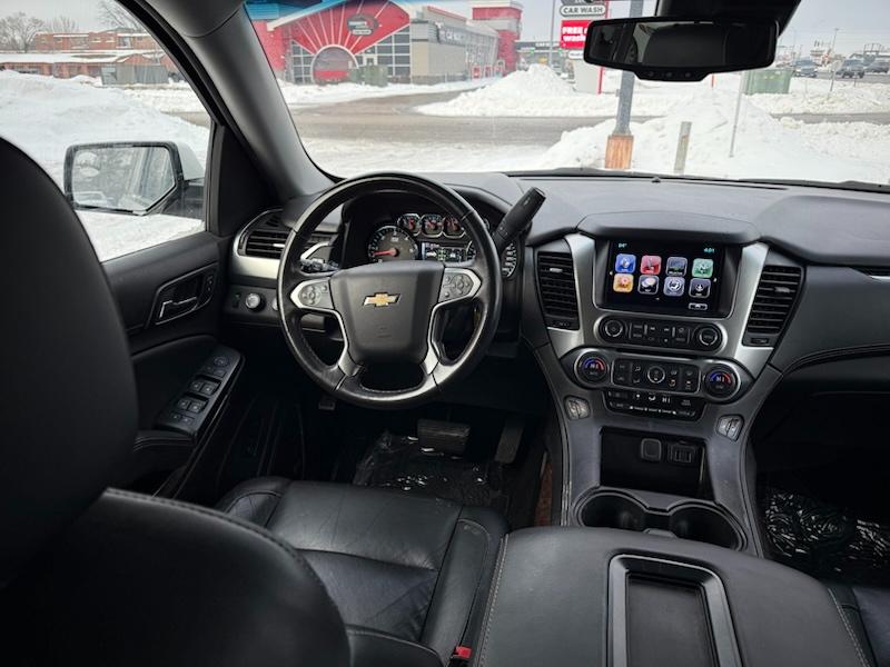 Chevrolet Suburban LT 4WD 2017