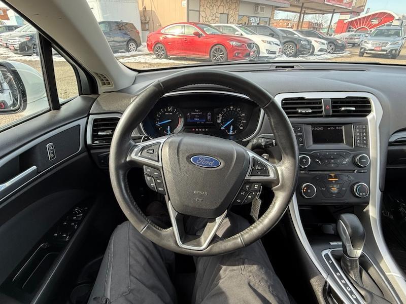 Ford Fusion SE 2014