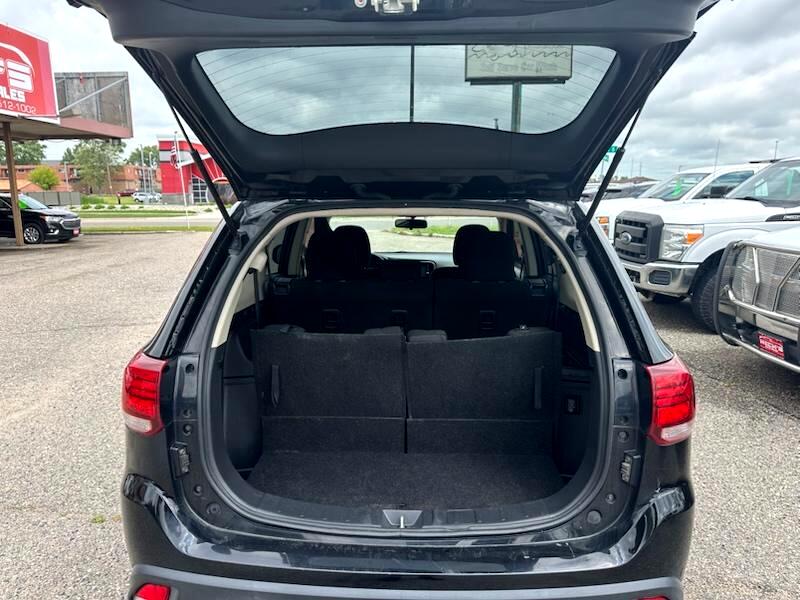 Mitsubishi Outlander ES 2020 Mitsubishi Outlander ES 2020