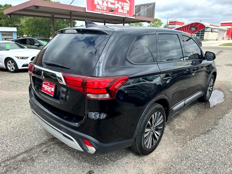 Mitsubishi Outlander ES 2020 Mitsubishi Outlander ES 2020