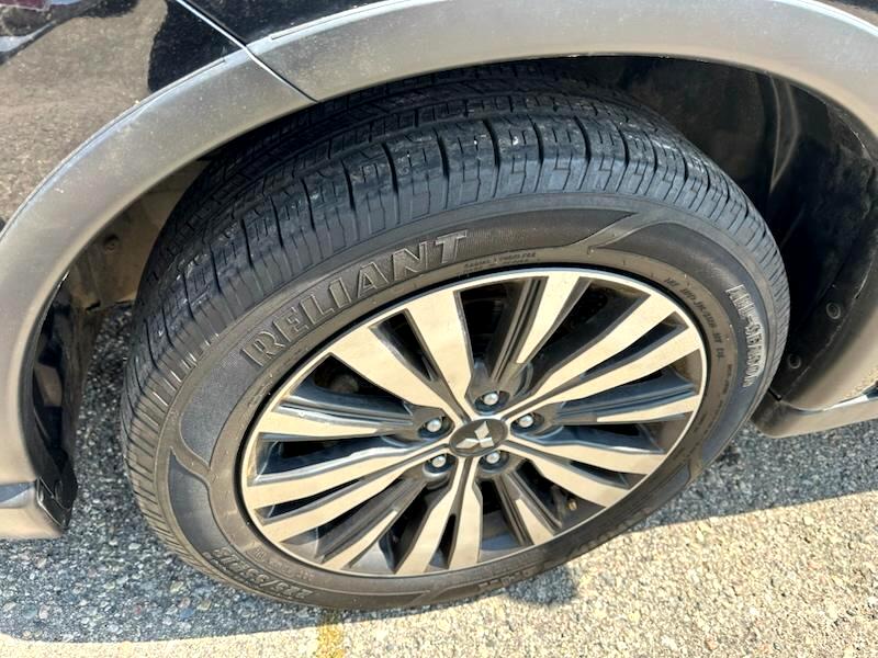 Mitsubishi Outlander ES 2020 Mitsubishi Outlander ES 2020