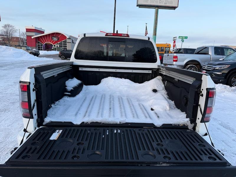 Nissan Frontier S Crew Cab 4WD 2023