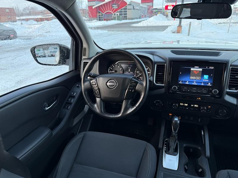 Nissan Frontier S Crew Cab 4WD 2023