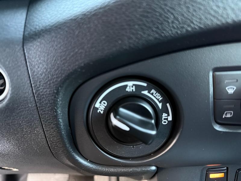 Nissan Frontier S Crew Cab 4WD 2023