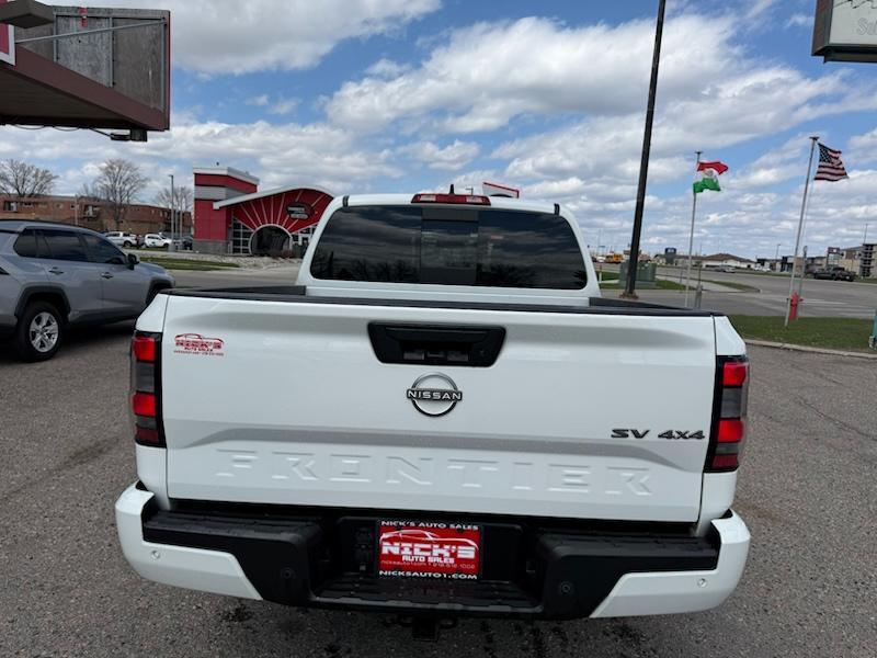 Nissan Frontier S Crew Cab 4WD 2023