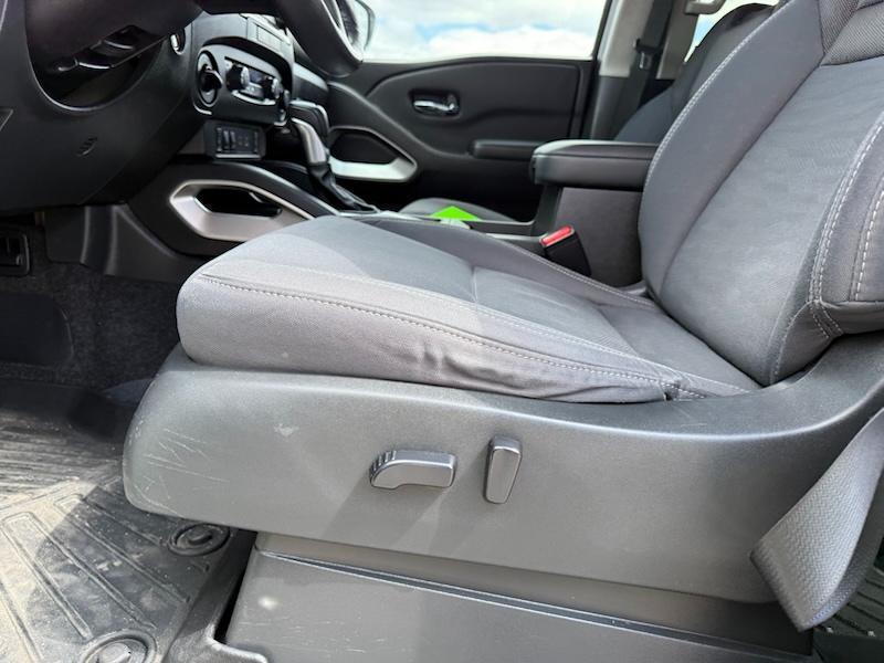Nissan Frontier S Crew Cab 4WD 2023