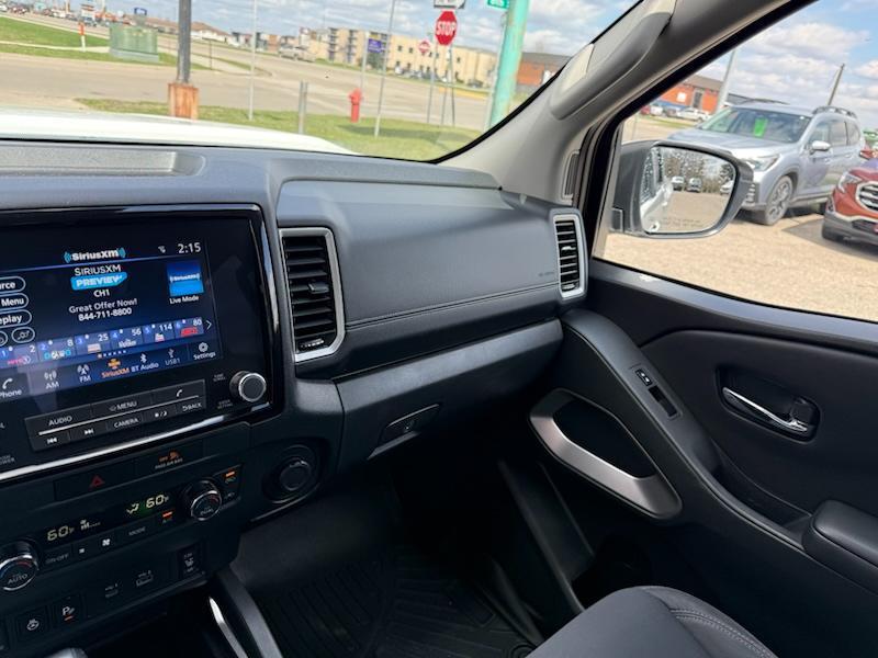 Nissan Frontier S Crew Cab 4WD 2023
