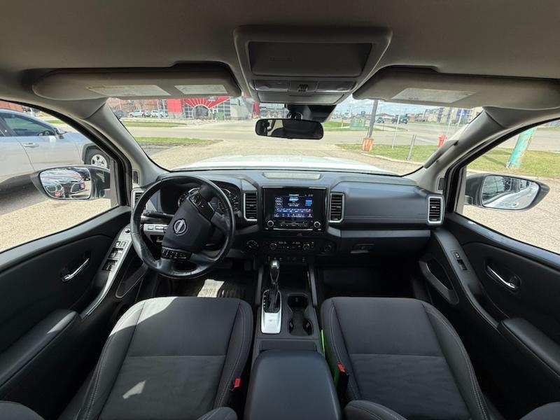 Nissan Frontier S Crew Cab 4WD 2023