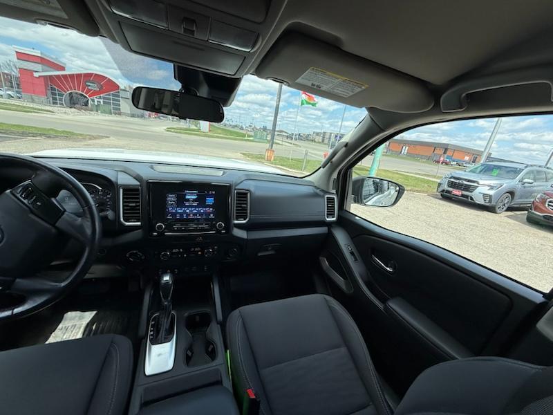 Nissan Frontier S Crew Cab 4WD 2023