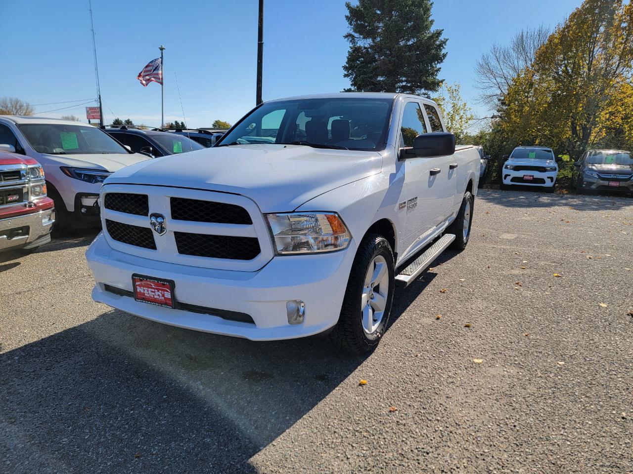 RAM 1500 ST Quad Cab 4WD 2014