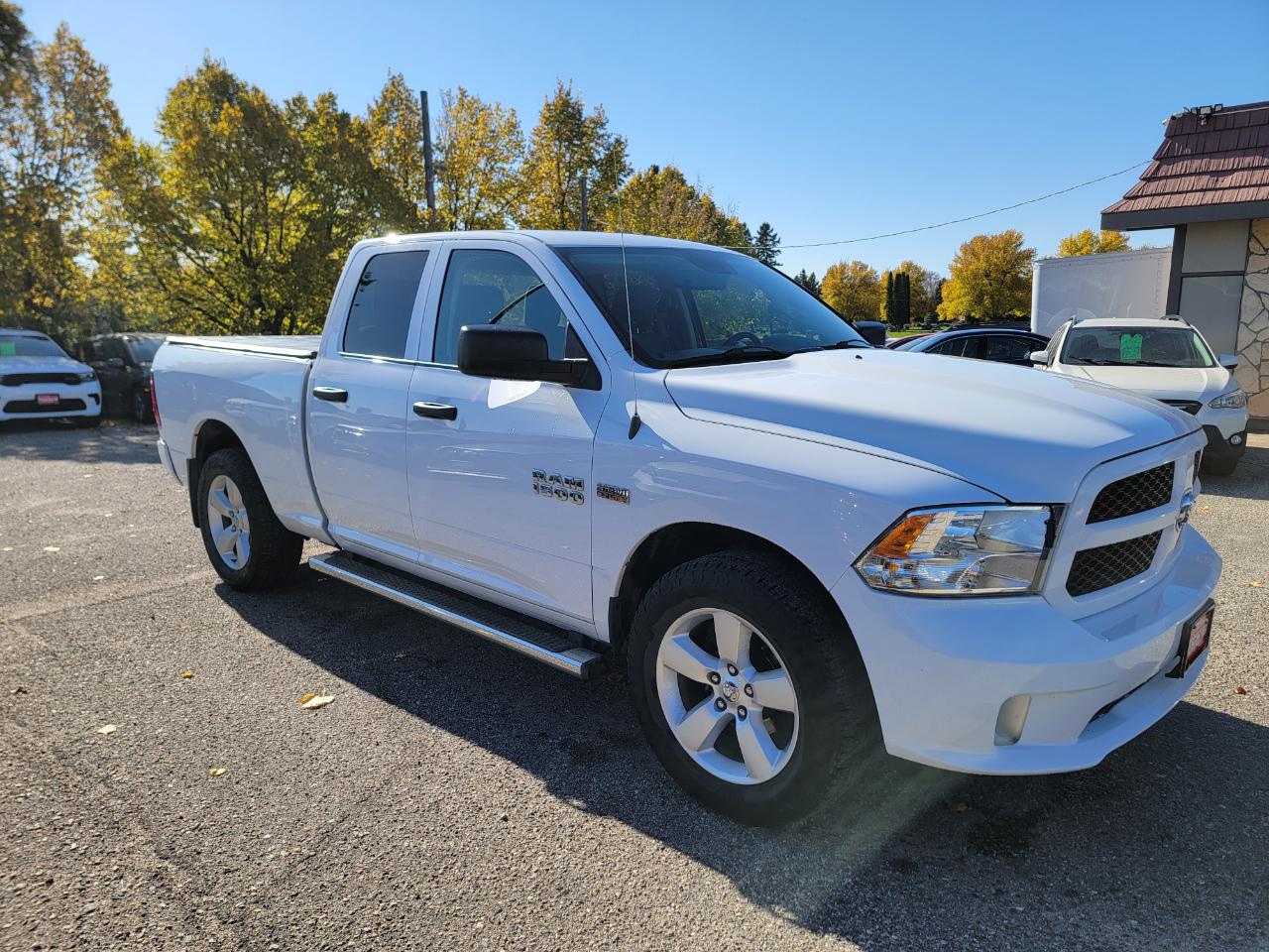 RAM 1500 ST Quad Cab 4WD 2014