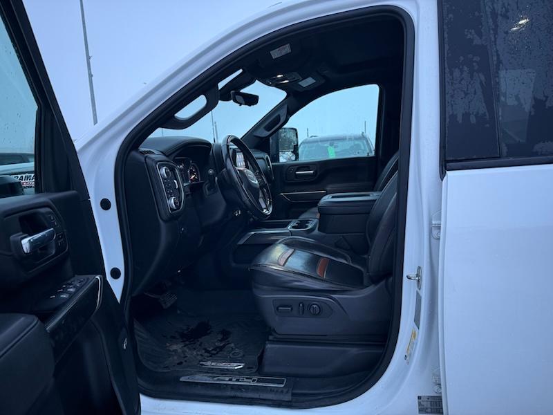 GMC Sierra 2500HD AT4 Crew Cab Long Box 4WD 2020