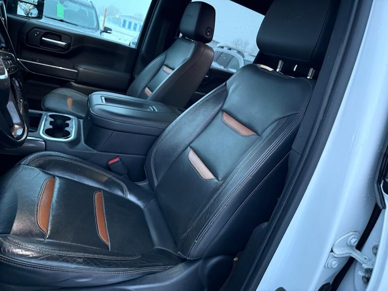 GMC Sierra 2500HD AT4 Crew Cab Long Box 4WD 2020