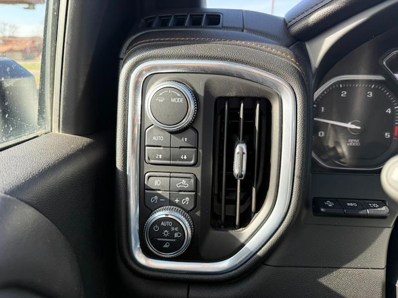 GMC Sierra 2500HD AT4 Crew Cab Long Box 4WD 2020