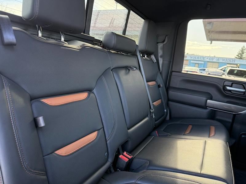 GMC Sierra 2500HD AT4 Crew Cab Long Box 4WD 2020