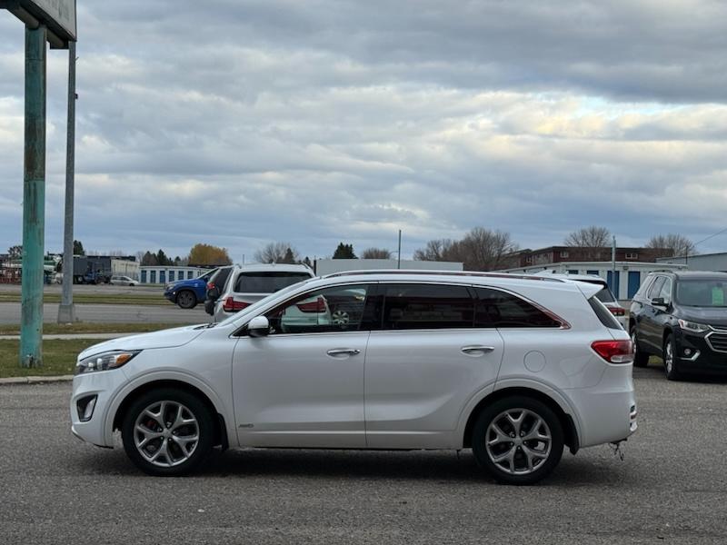 Kia Sorento SX V6 AWD 2017 Kia Sorento SX V6 AWD 2017