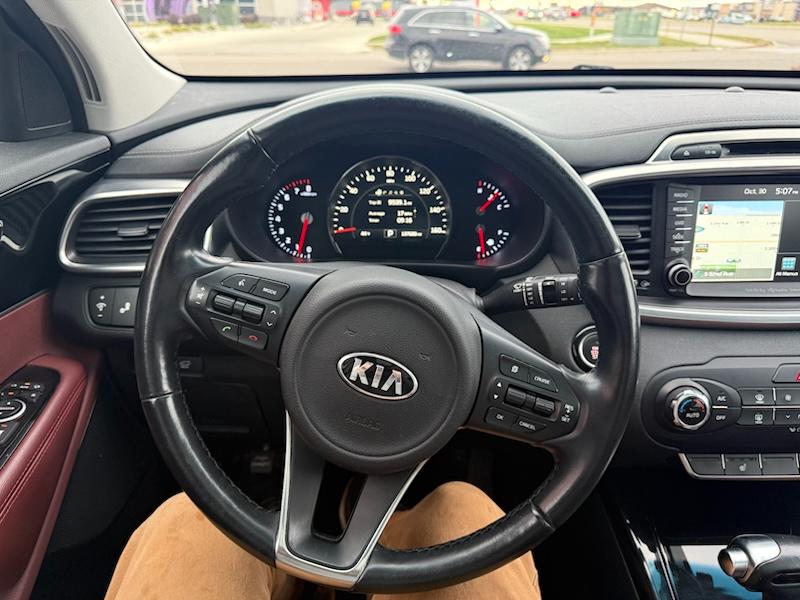 Kia Sorento SX V6 AWD 2017 Kia Sorento SX V6 AWD 2017