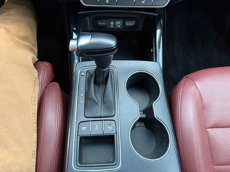 Kia Sorento SX V6 AWD 2017 Kia Sorento SX V6 AWD 2017