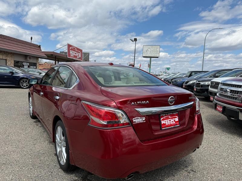 Nissan Altima 3.5 SV 2015