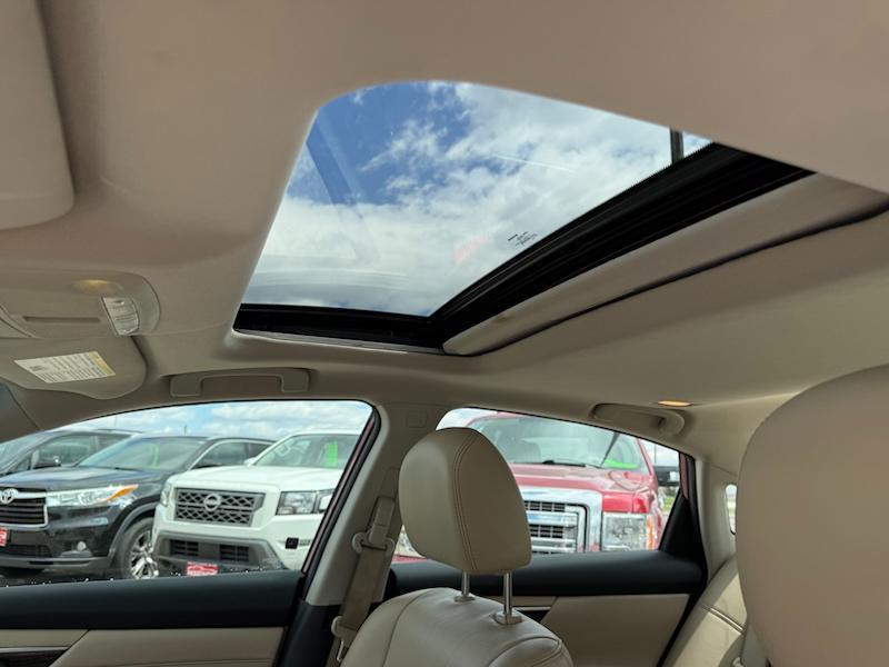 Nissan Altima 3.5 SV 2015
