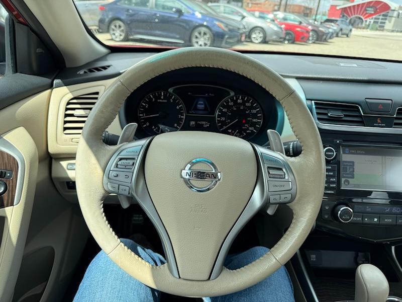 Nissan Altima 3.5 SV 2015