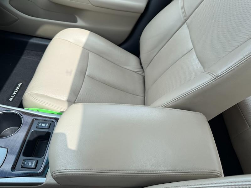 Nissan Altima 3.5 SV 2015
