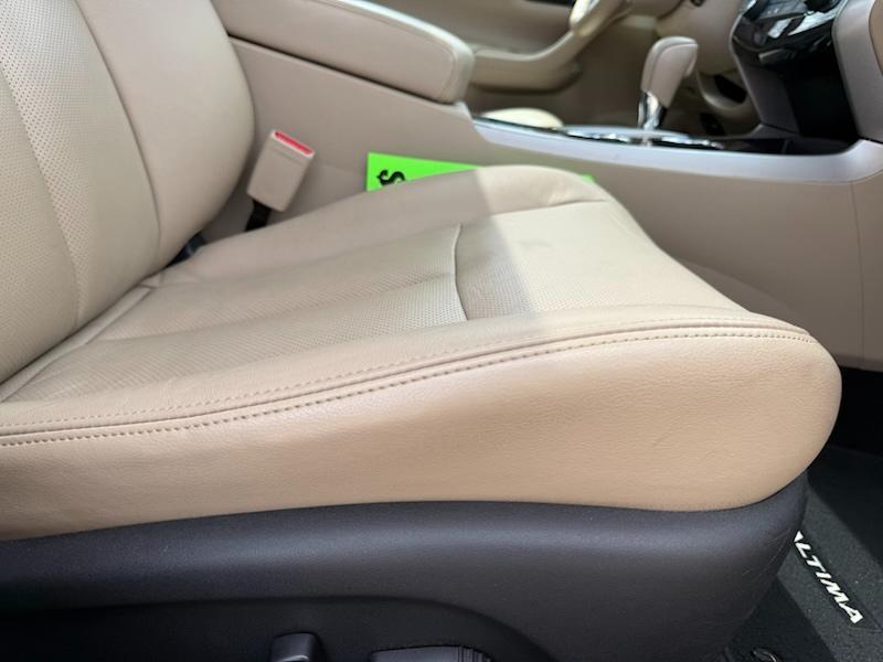 Nissan Altima 3.5 SV 2015