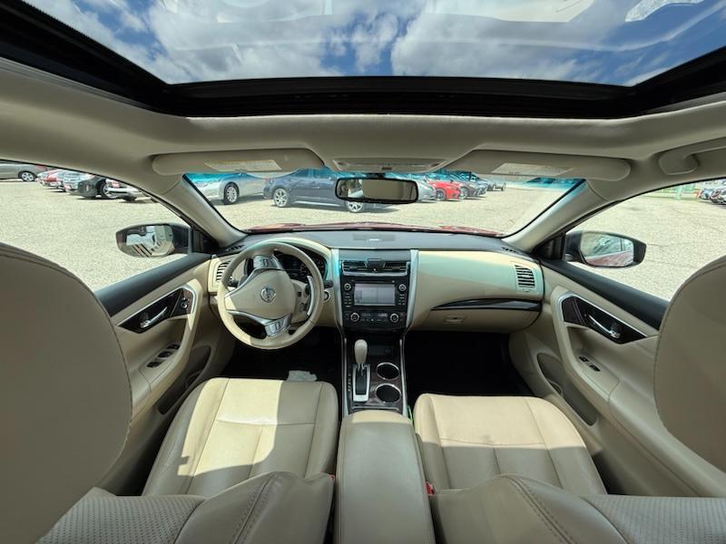 Nissan Altima 3.5 SV 2015