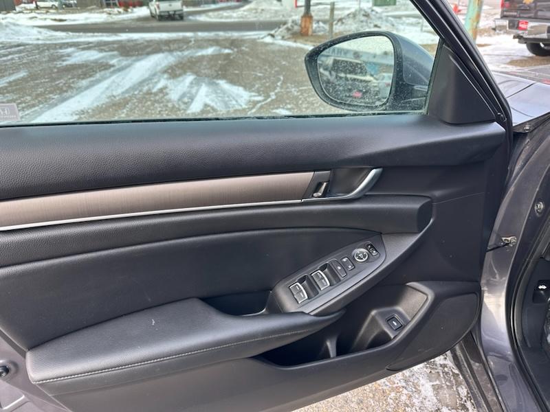 Honda Accord LX CVT 2020