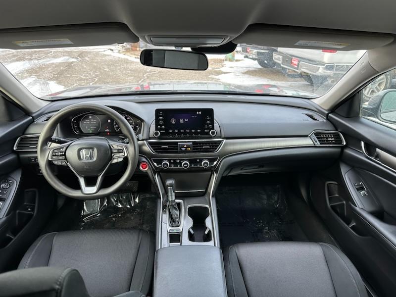 Honda Accord LX CVT 2020