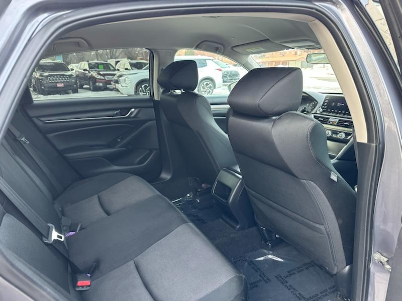 Honda Accord LX CVT 2020