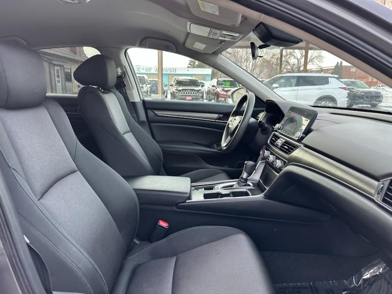 Honda Accord LX CVT 2020