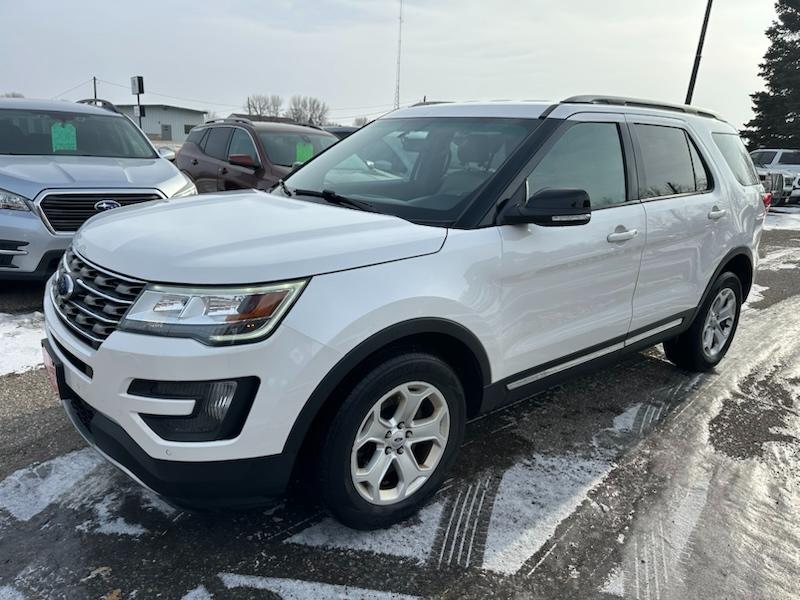 Ford Explorer XLT 4WD 2016