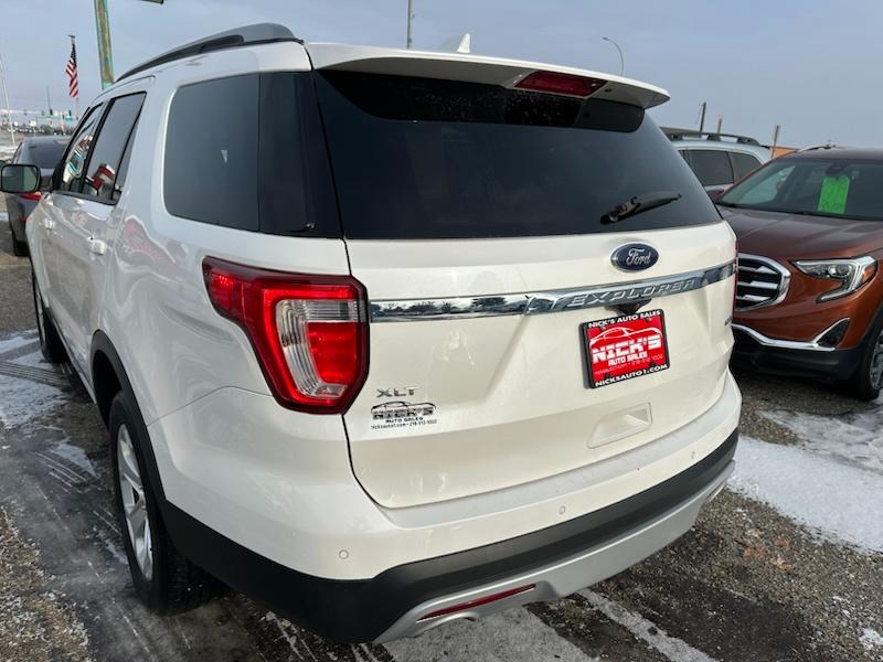 Ford Explorer XLT 4WD 2016