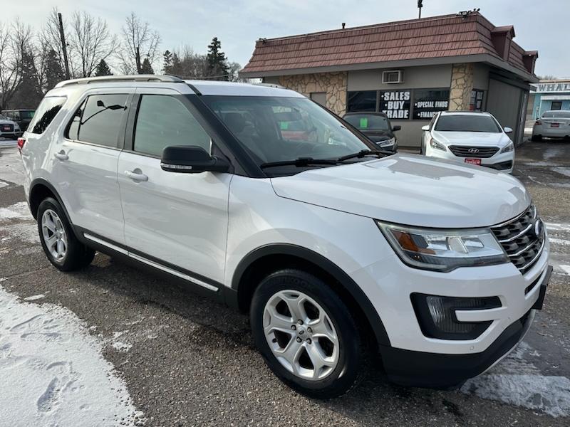 Ford Explorer XLT 4WD 2016