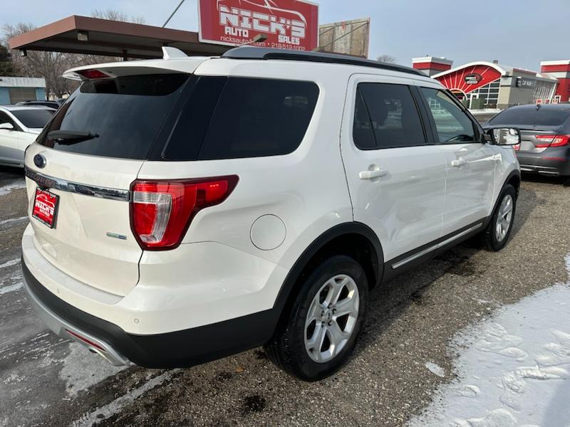 Ford Explorer XLT 4WD 2016