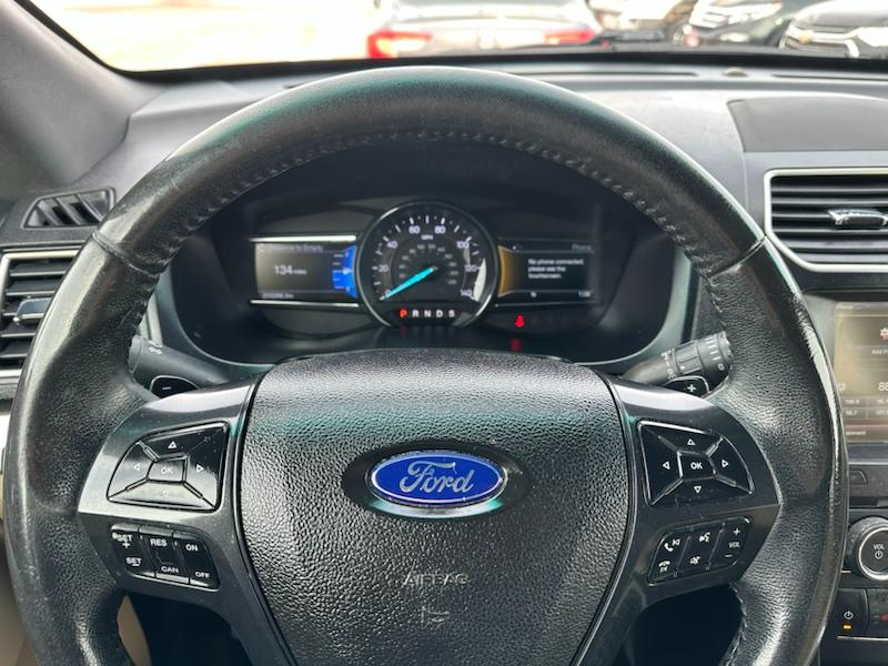 Ford Explorer XLT 4WD 2016