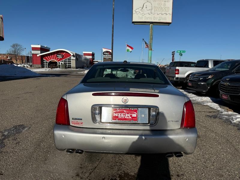 Cadillac DeVille DHS 2004