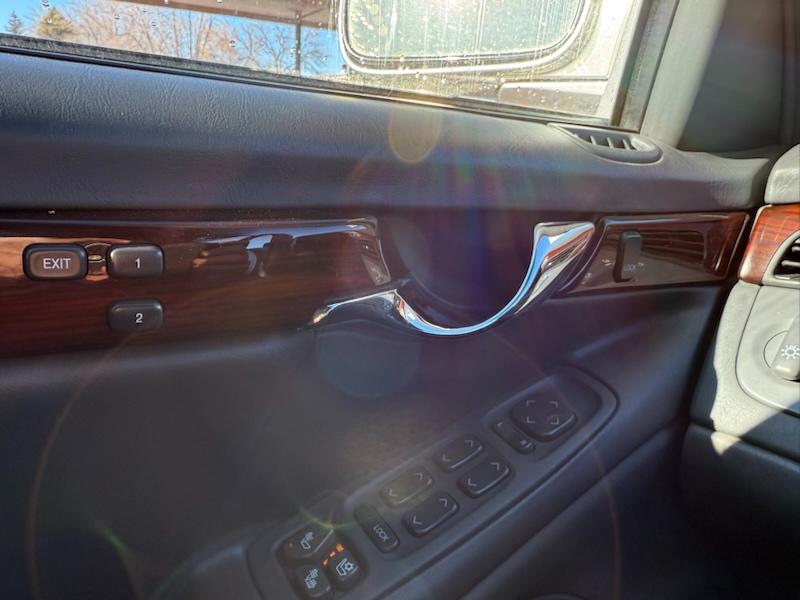 Cadillac DeVille DHS 2004