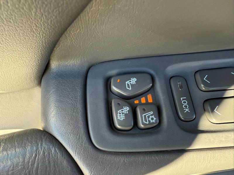 Cadillac DeVille DHS 2004