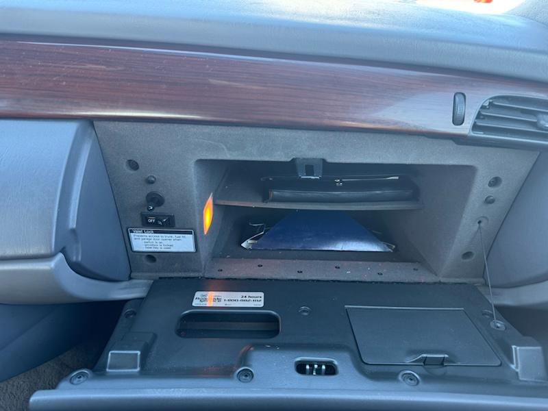 Cadillac DeVille DHS 2004