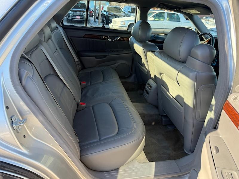 Cadillac DeVille DHS 2004