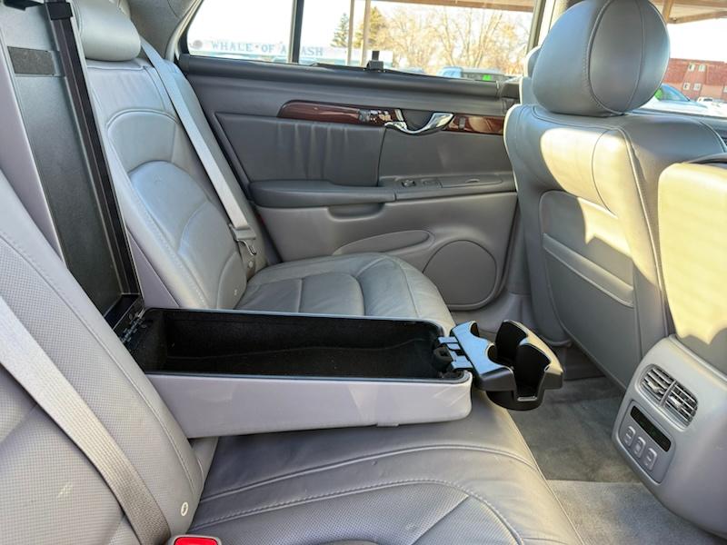 Cadillac DeVille DHS 2004