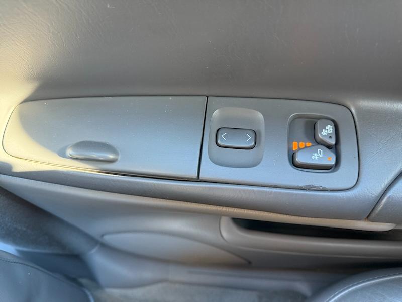 Cadillac DeVille DHS 2004