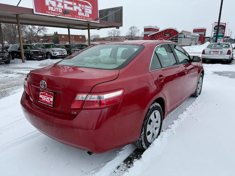 Toyota Camry LE 2009