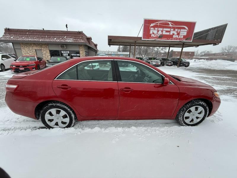Toyota Camry LE 2009