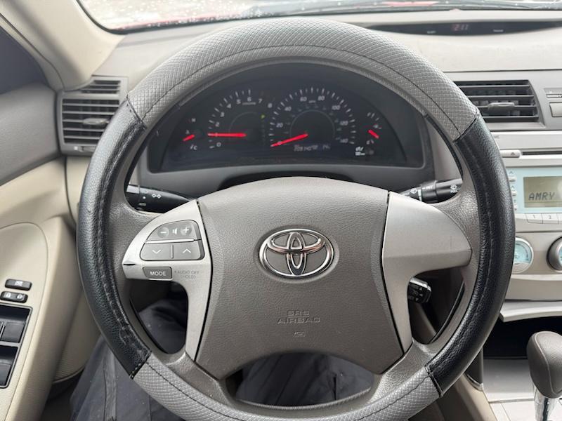 Toyota Camry LE 2009