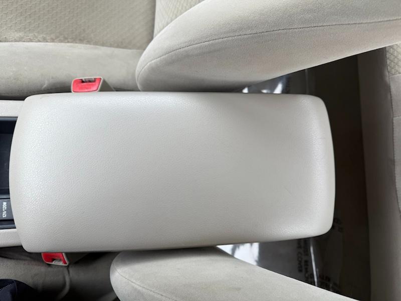 Toyota Camry LE 2009