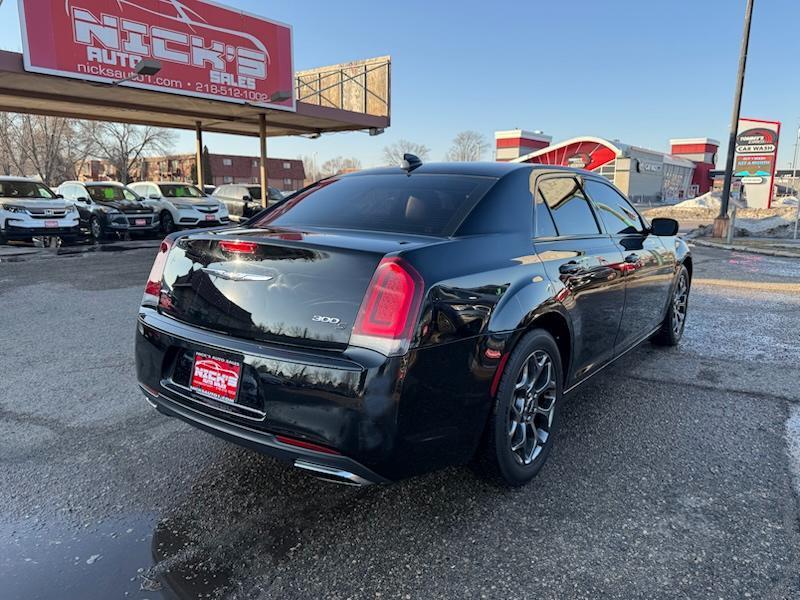 Chrysler 300 S V6 AWD 2017